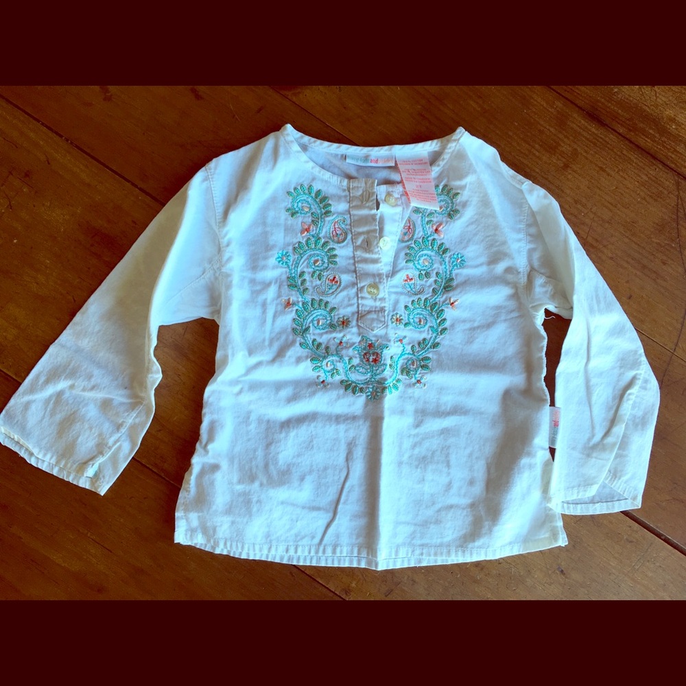 Mary Kate and Ashley embroidered top